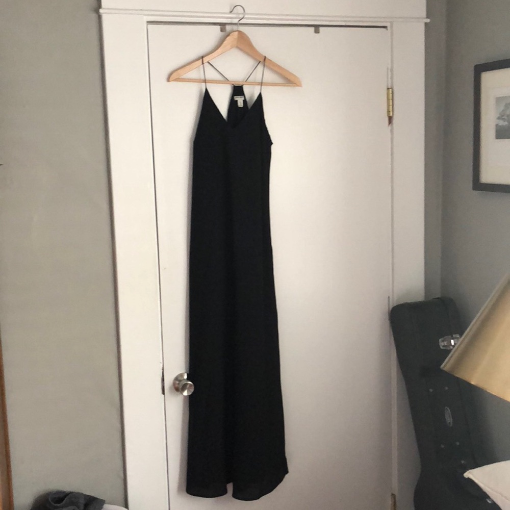 Black Dress. Great condition. No tears.
